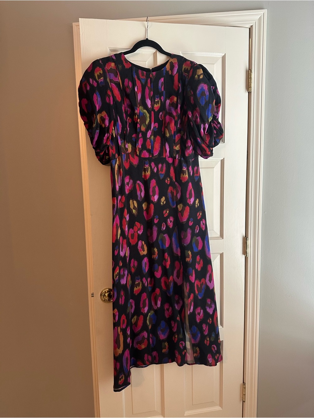 Farm Rio Black Multicolor Puff-Sleeve Midi Dress
